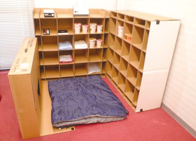 段ボールベッド 組立〜折りたたみ簡単 万が一の備蓄品としても 普段使いにも最適です
